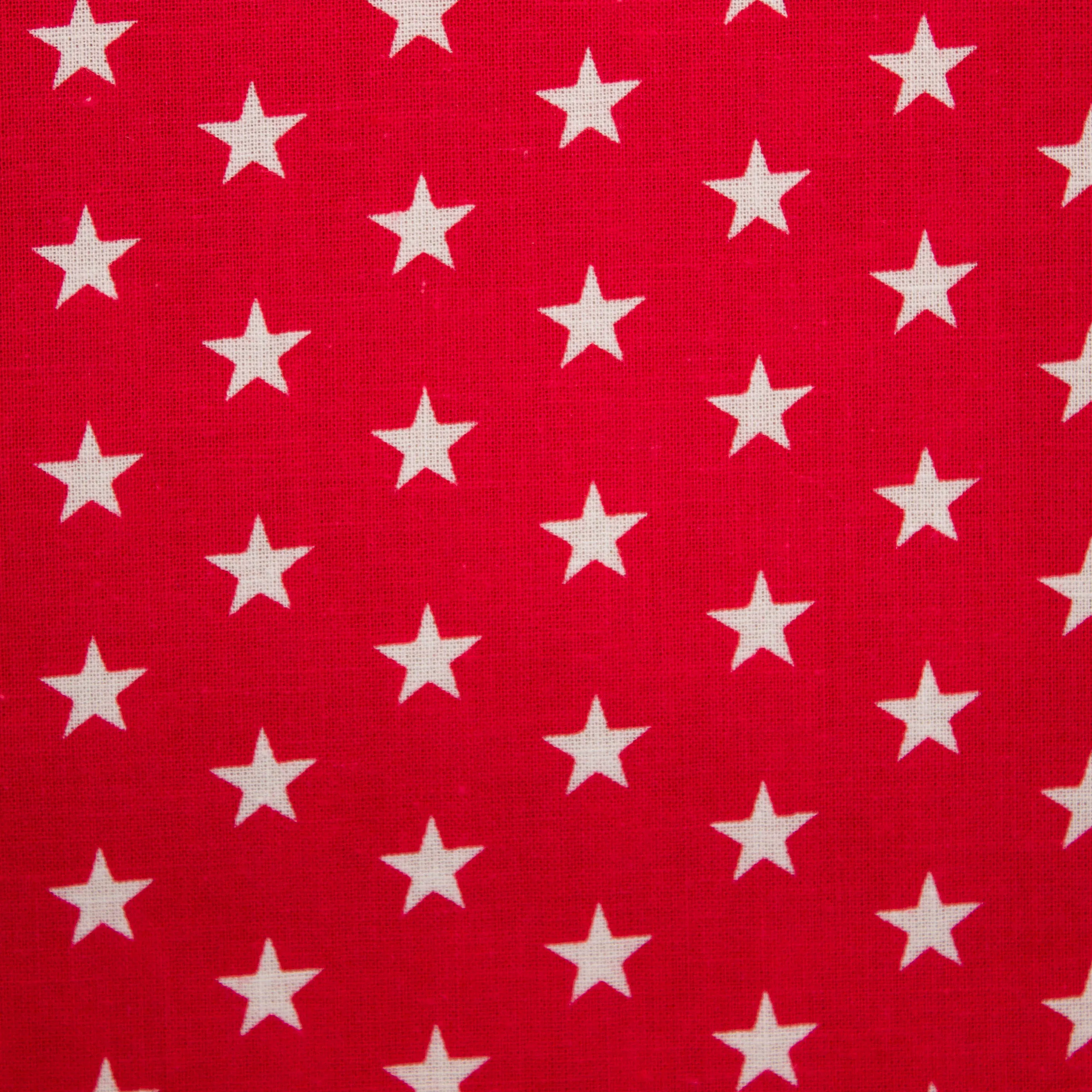 Katoen rood met kleine witte sterren